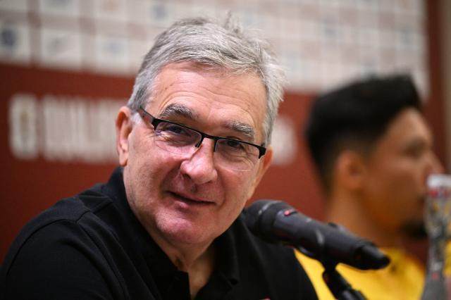 体育直播-【早报】伊万首秀在新加坡留下耻辱一战